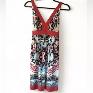 Gorgeous satiny dress High waist tie-back 6 V-neck